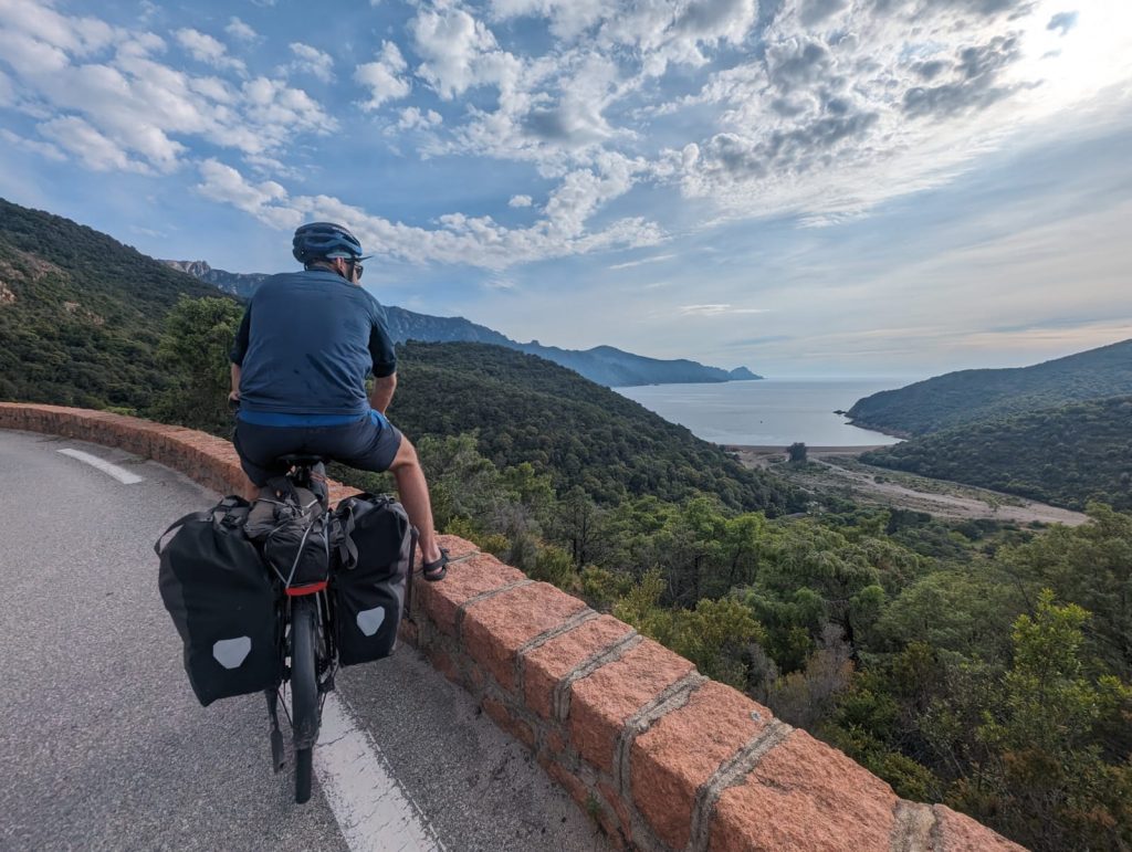 Le tour de Corse : Maquis et Eaux Turquoises